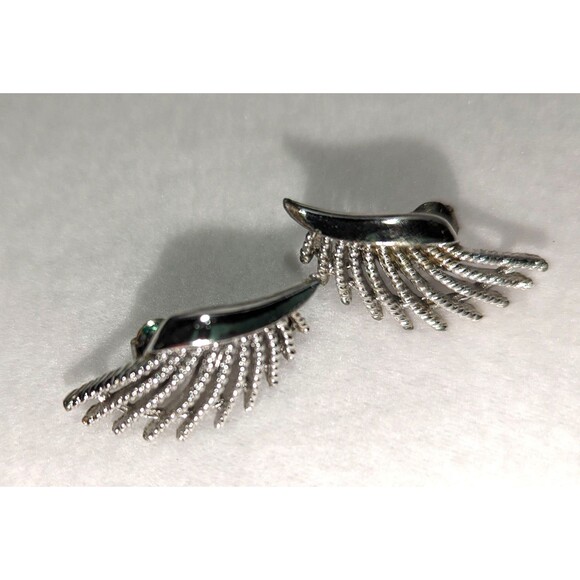 Coro Silver Tone Wing Climbers Clip Ons - Picture 6 of 6